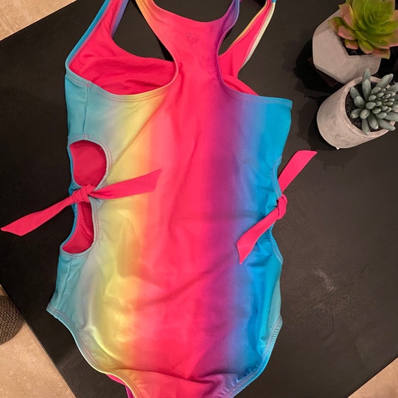 Justice bathing suit 🩱 - Picture 2 of 2